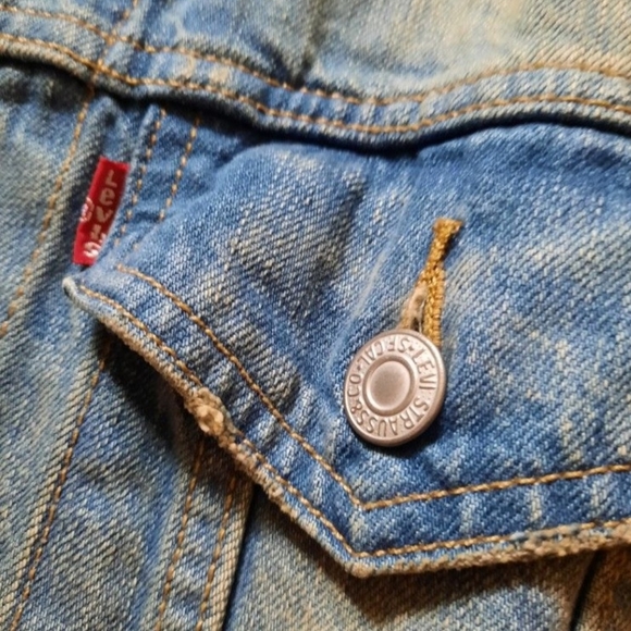 Levis jeans denim vest medium red tag - Picture 4 of 4